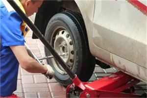 内蒙古附近拖车24小时服务热线电话